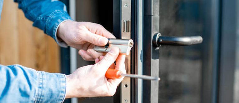Commercial Locksmith Tustin